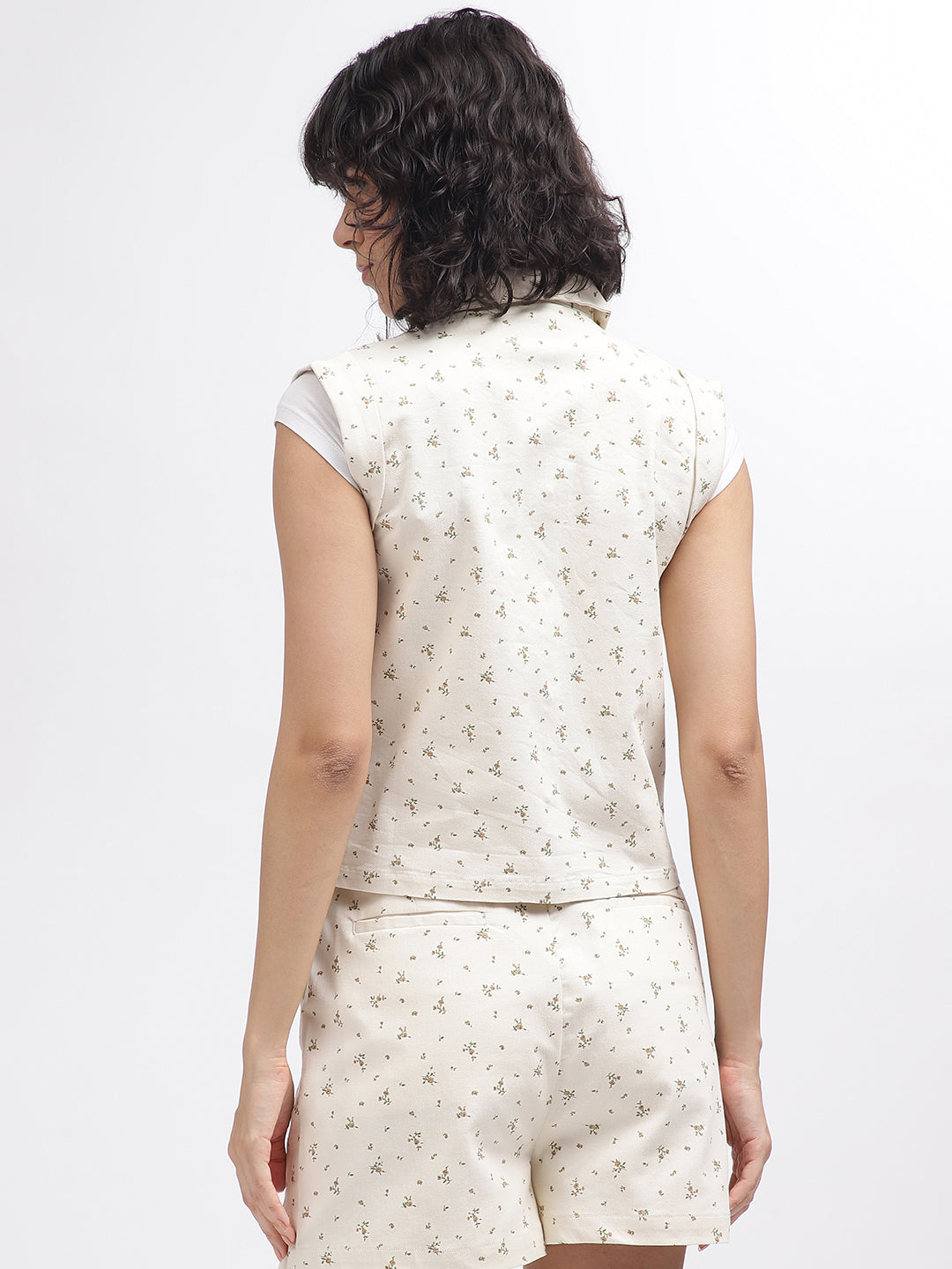 Iconic Women Off White Printed Spread Collar Short Sleeves Shirt