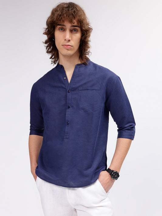 Iconic Men Navy Blue Solid Mandarin Collar Three-quarter Sleeves Shirt