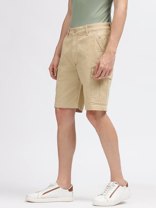 Iconic Men Beige Solid Regular Fit Shorts