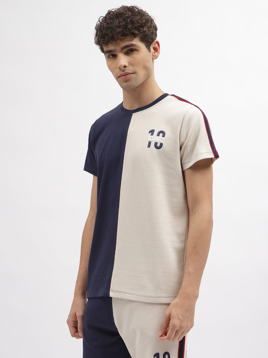 Iconic Men Blue Round Neck Tshirt