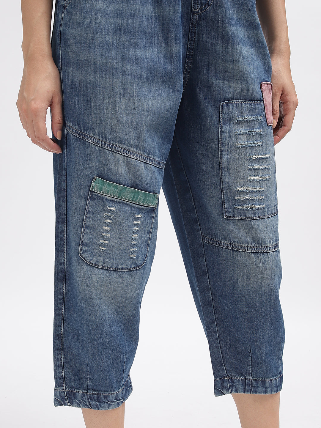 Iconic Women Blue Solid Relaxed Fit Jeans