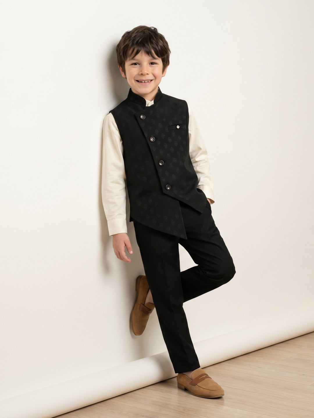 Blue Giraffe Boys Black Solid Band Collar Sleeveless Waist Coat Set