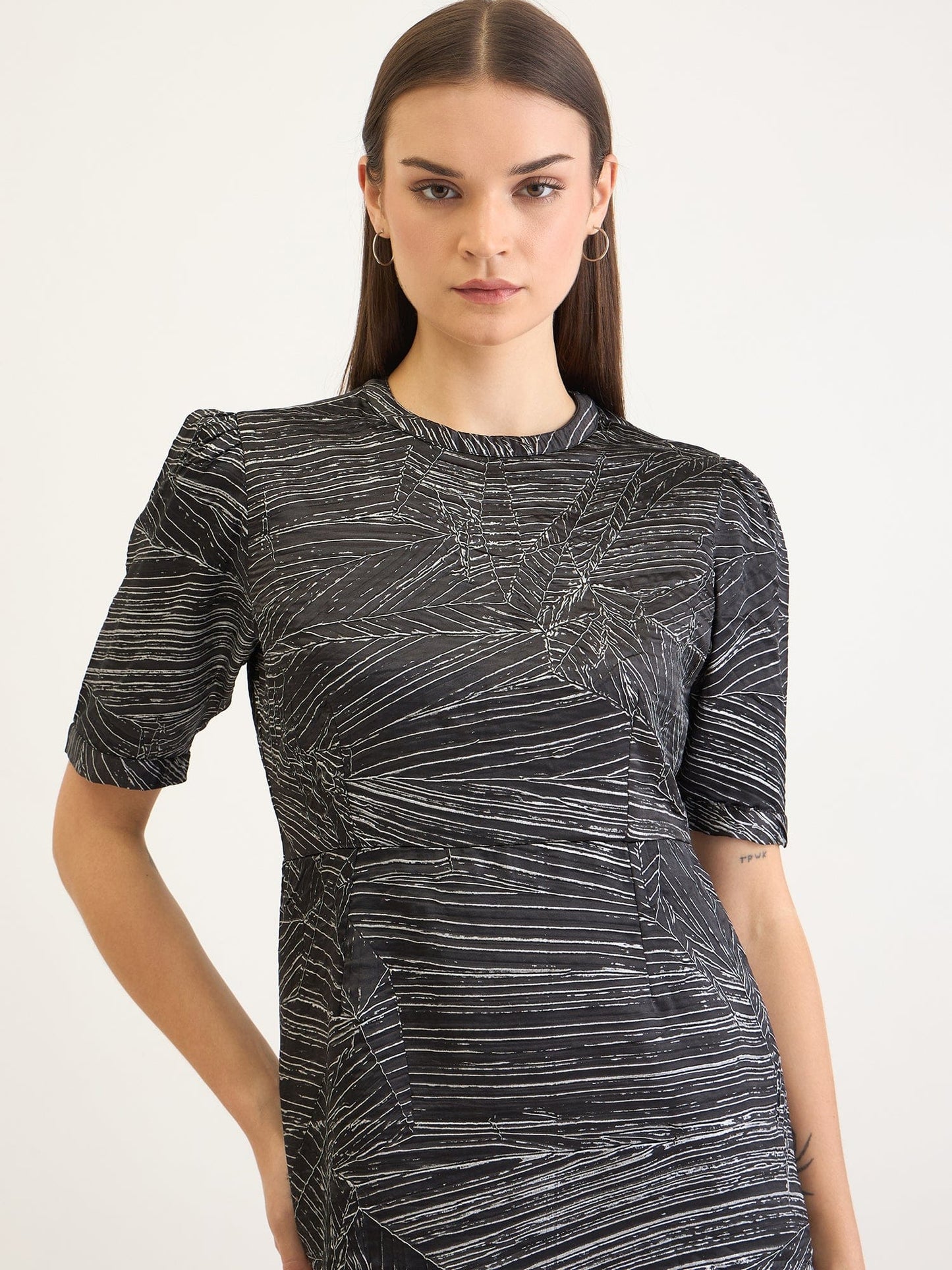 Centrestage Women Black Plain Dress