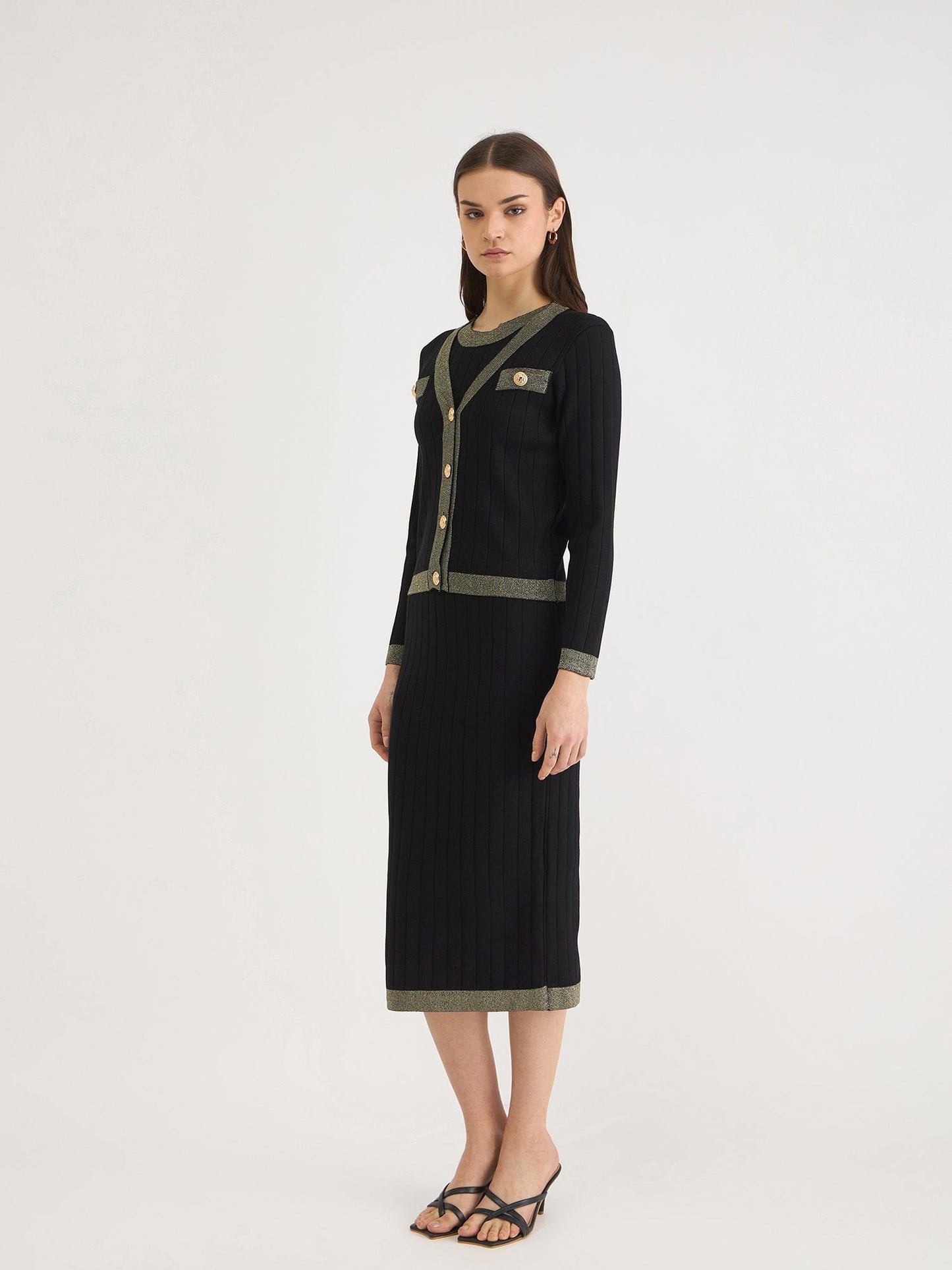 Iconic Women Black Solid V Neck Dress Set