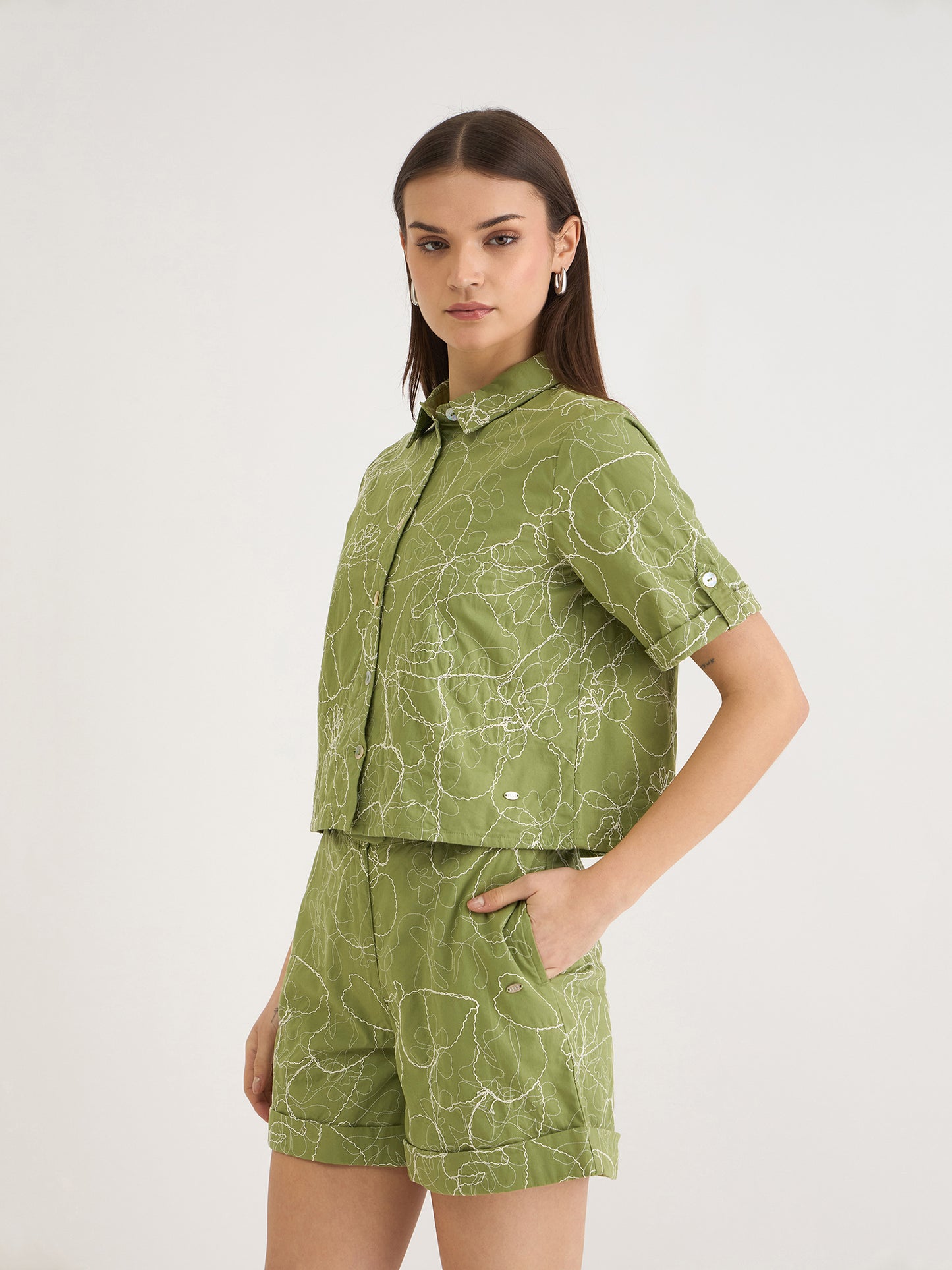 Elle Women Green Embroidered Collar Top