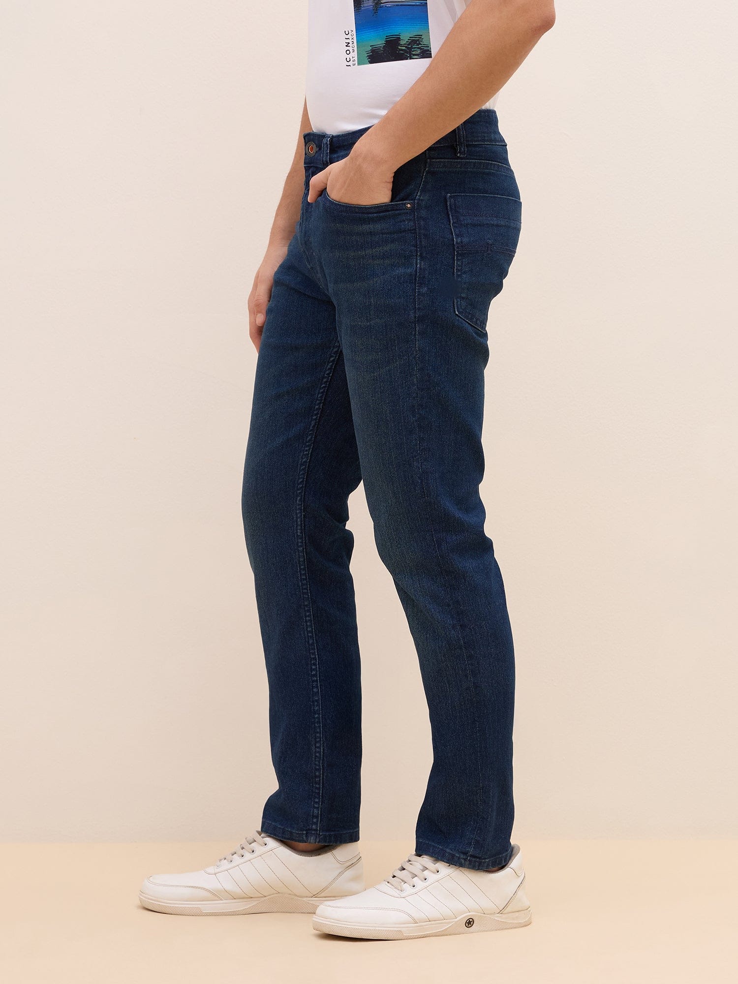 Iconic Men Blue Skinny Fit Solid Jeans