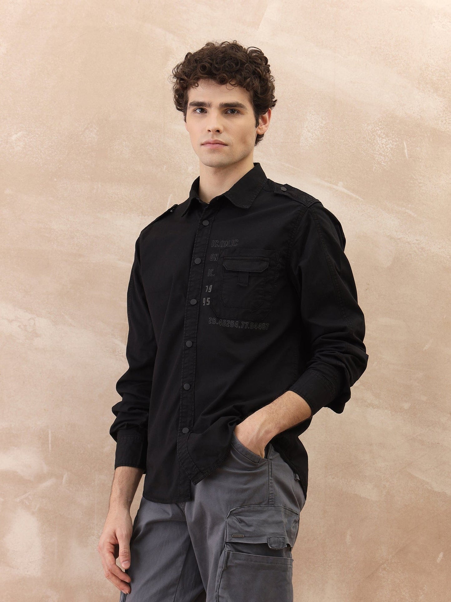 Iconic Men Black Washed Collar Shirt