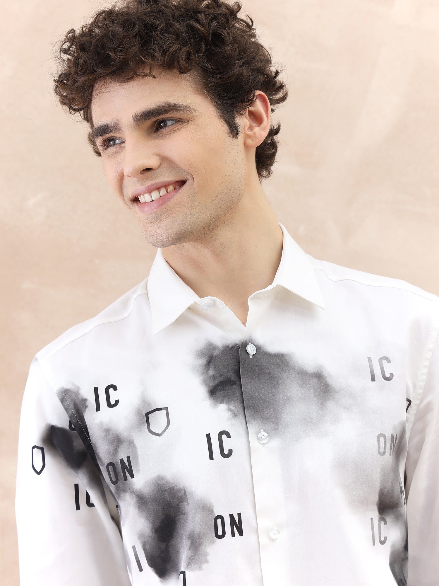 Iconic Men White Printed Collar Shirt