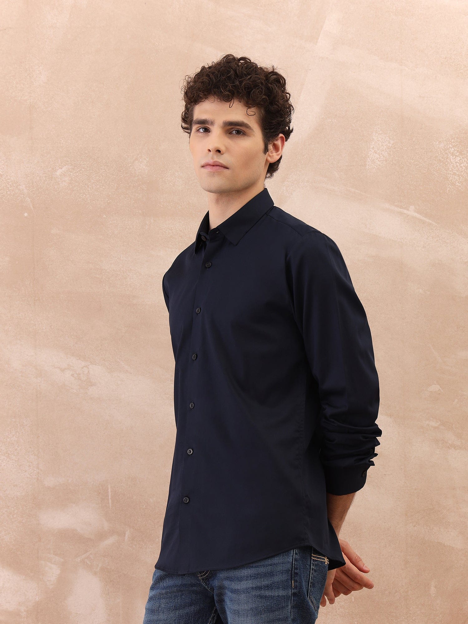 Iconic Men Blue Solid Collar Shirt