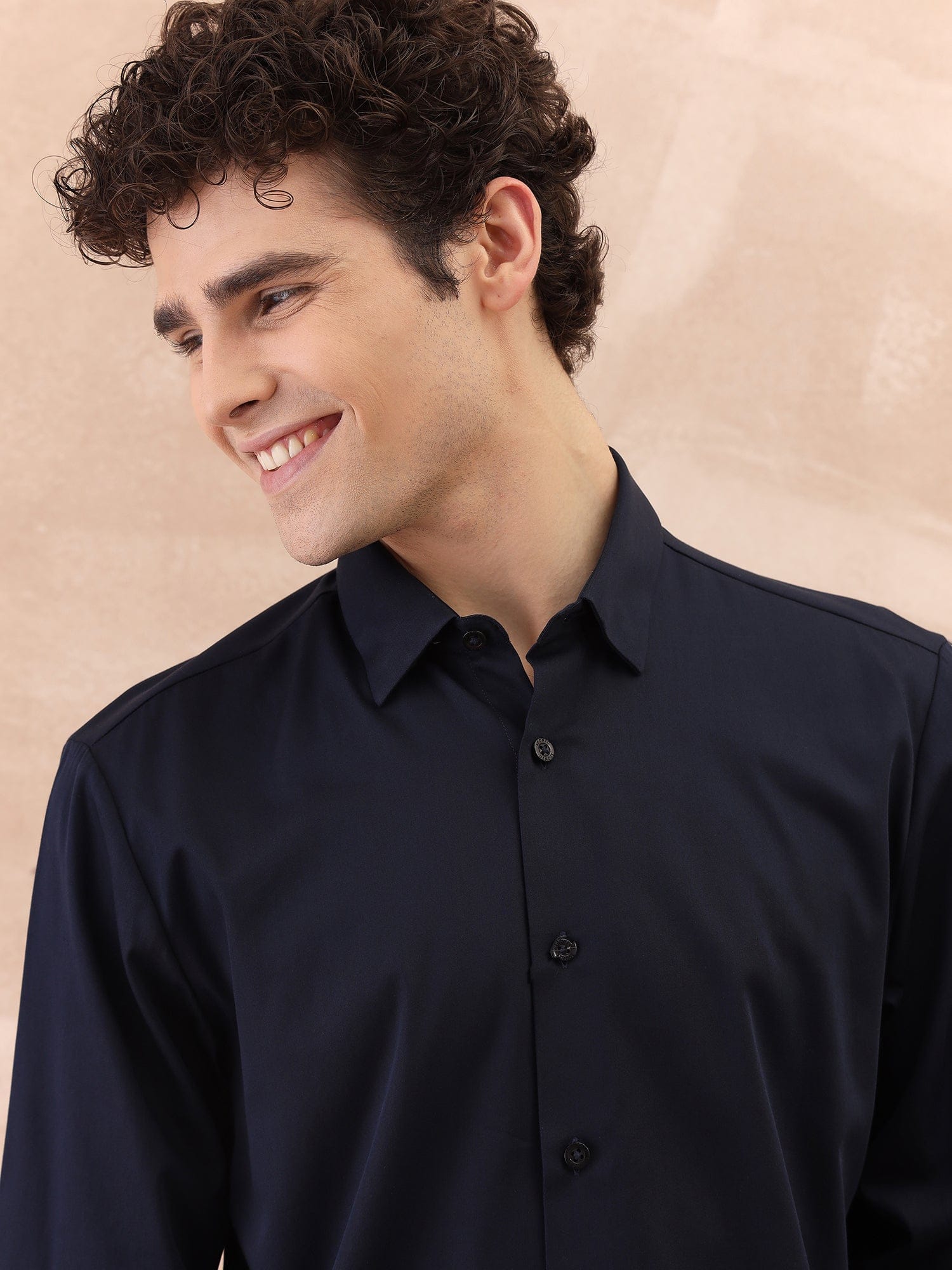 Iconic Men Blue Solid Collar Shirt