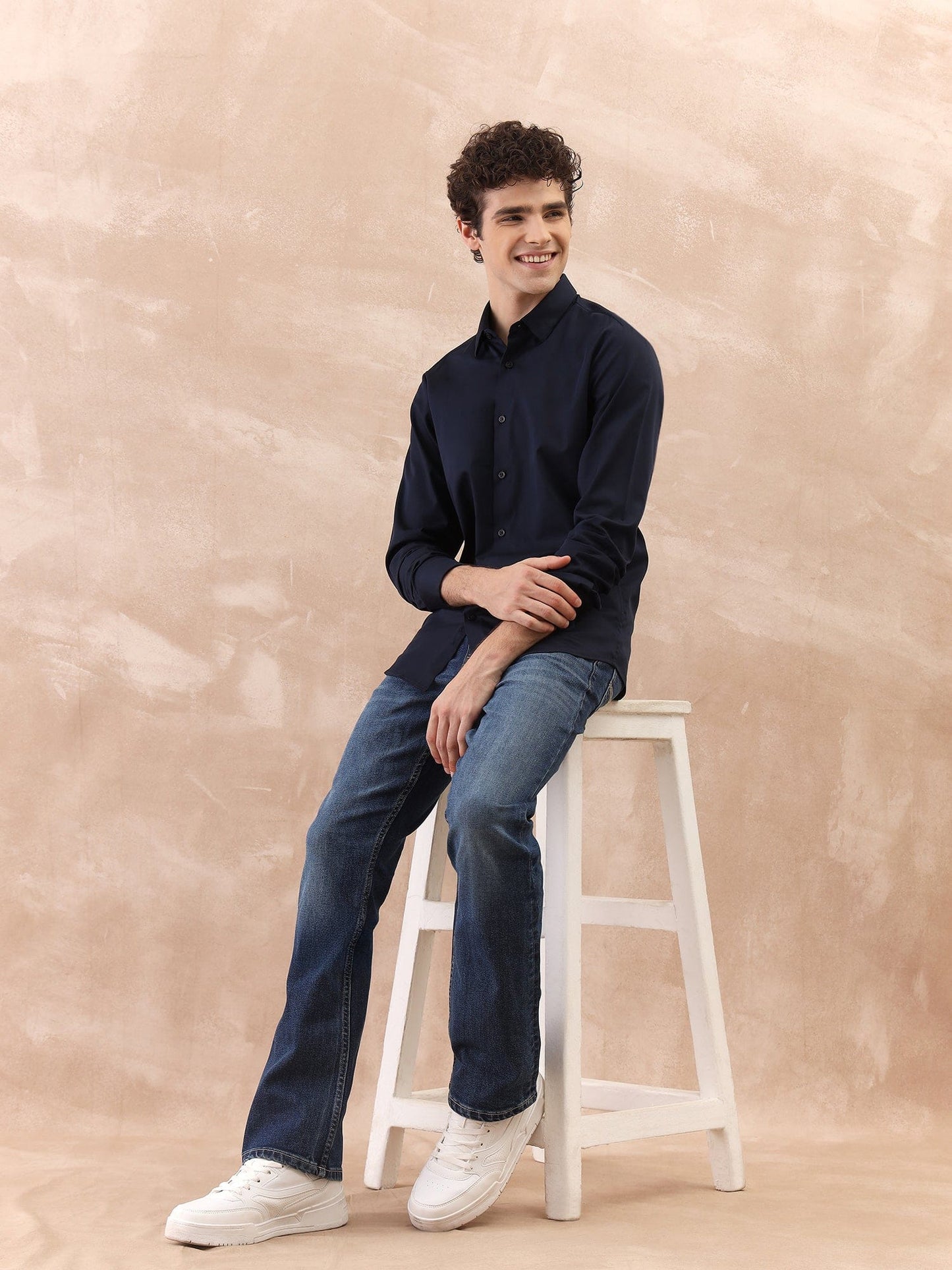 Iconic Men Blue Solid Collar Shirt