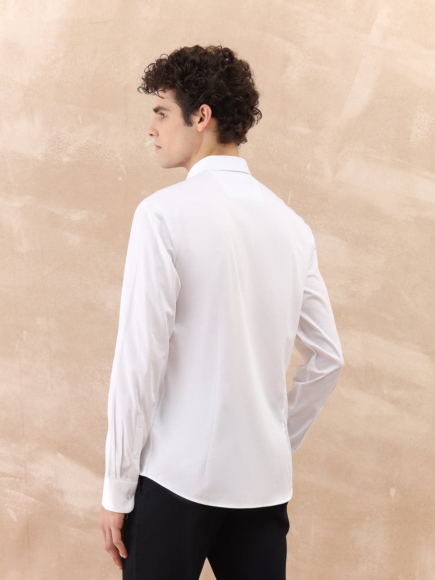 Iconic Men White Solid Collar Shirt