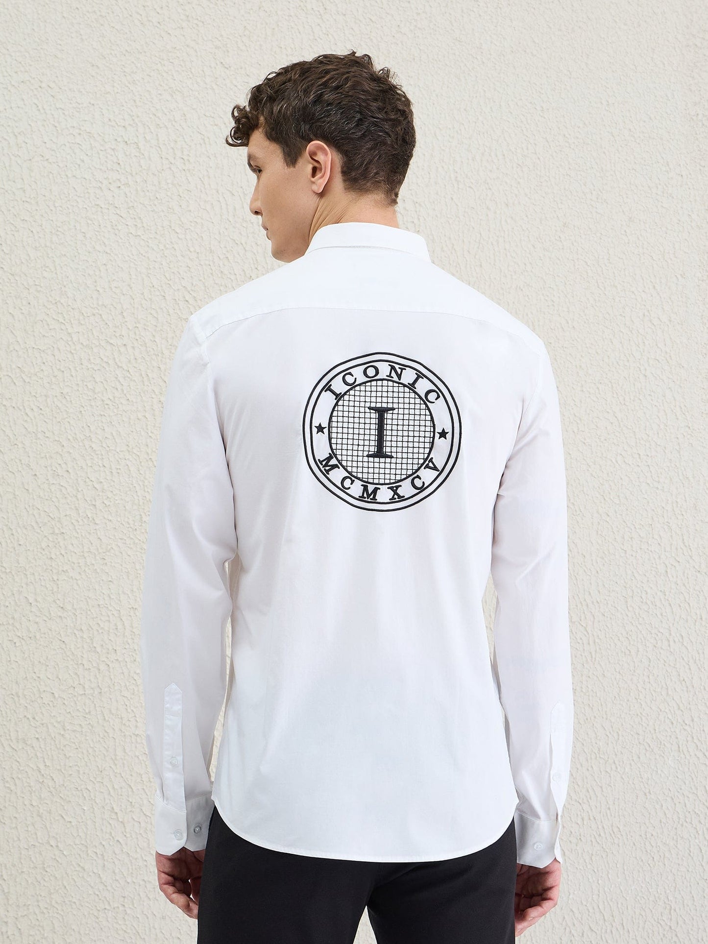 Iconic Men White Solid Collar Shirt