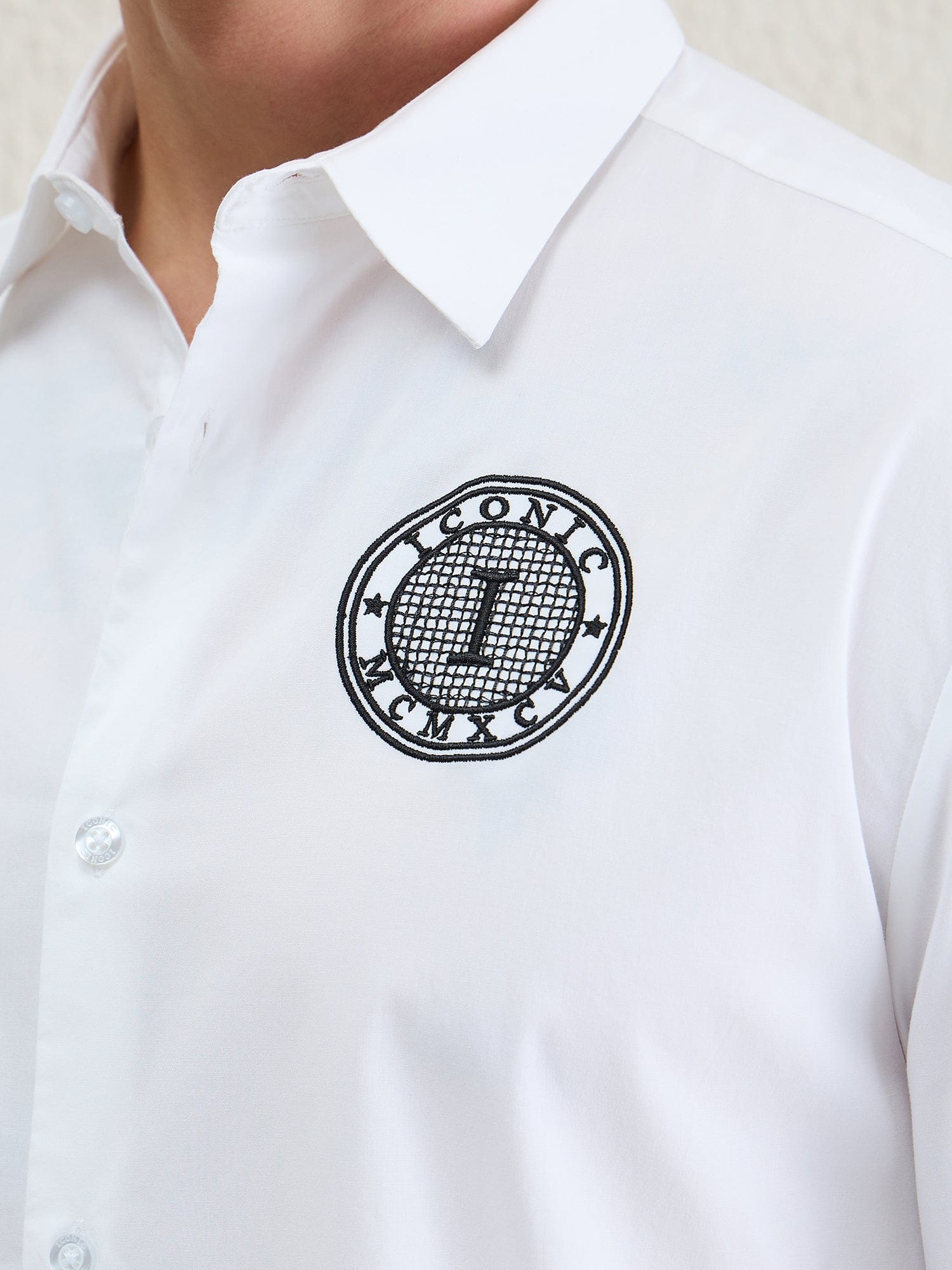 Iconic Men White Solid Collar Shirt