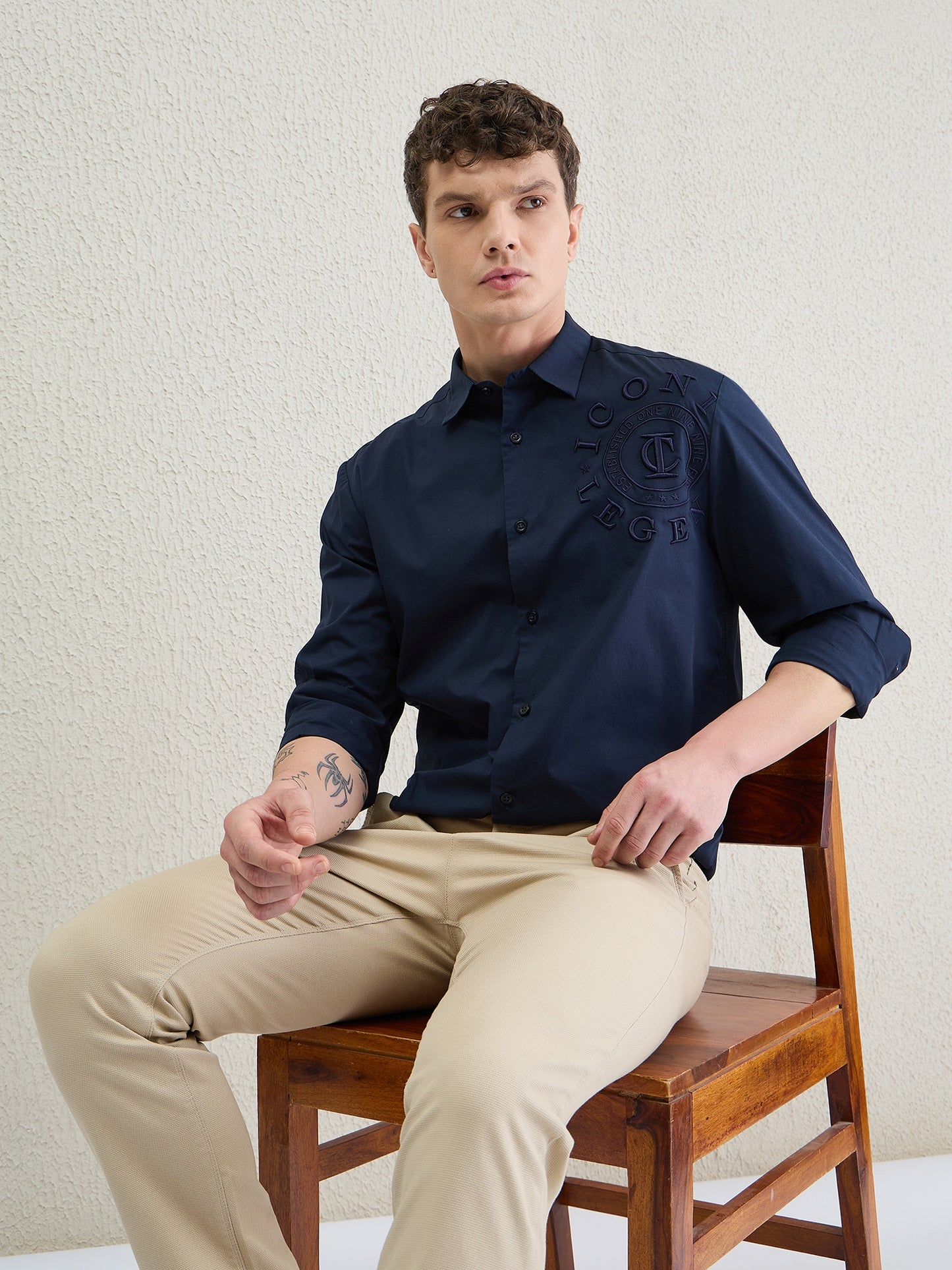 Iconic Men Blue Solid Collar Shirt