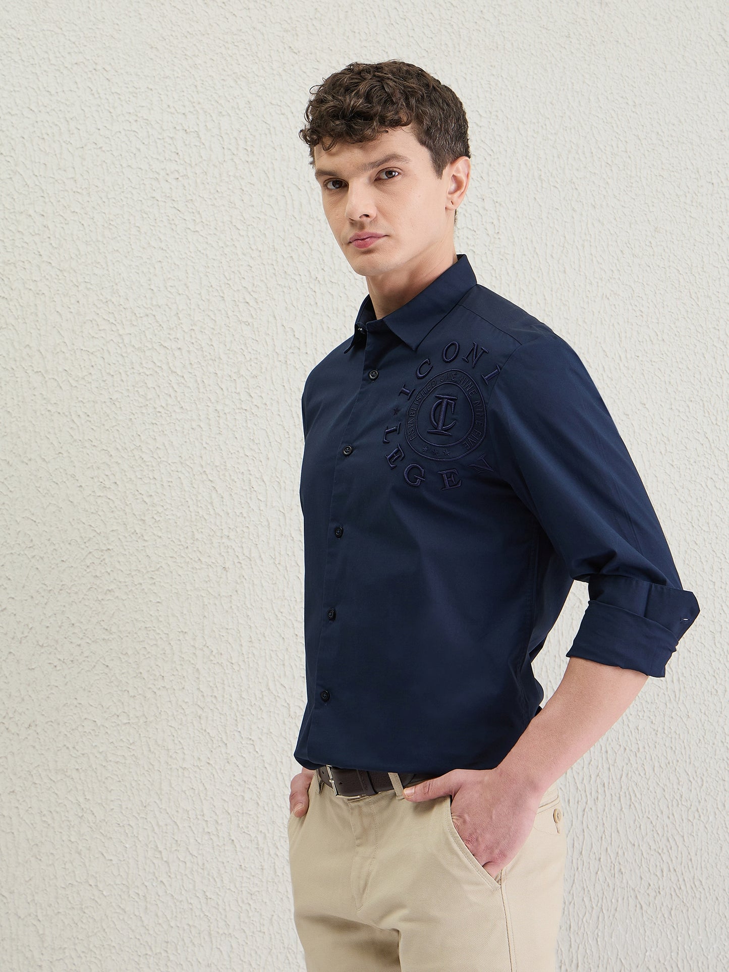 Iconic Men Blue Solid Collar Shirt
