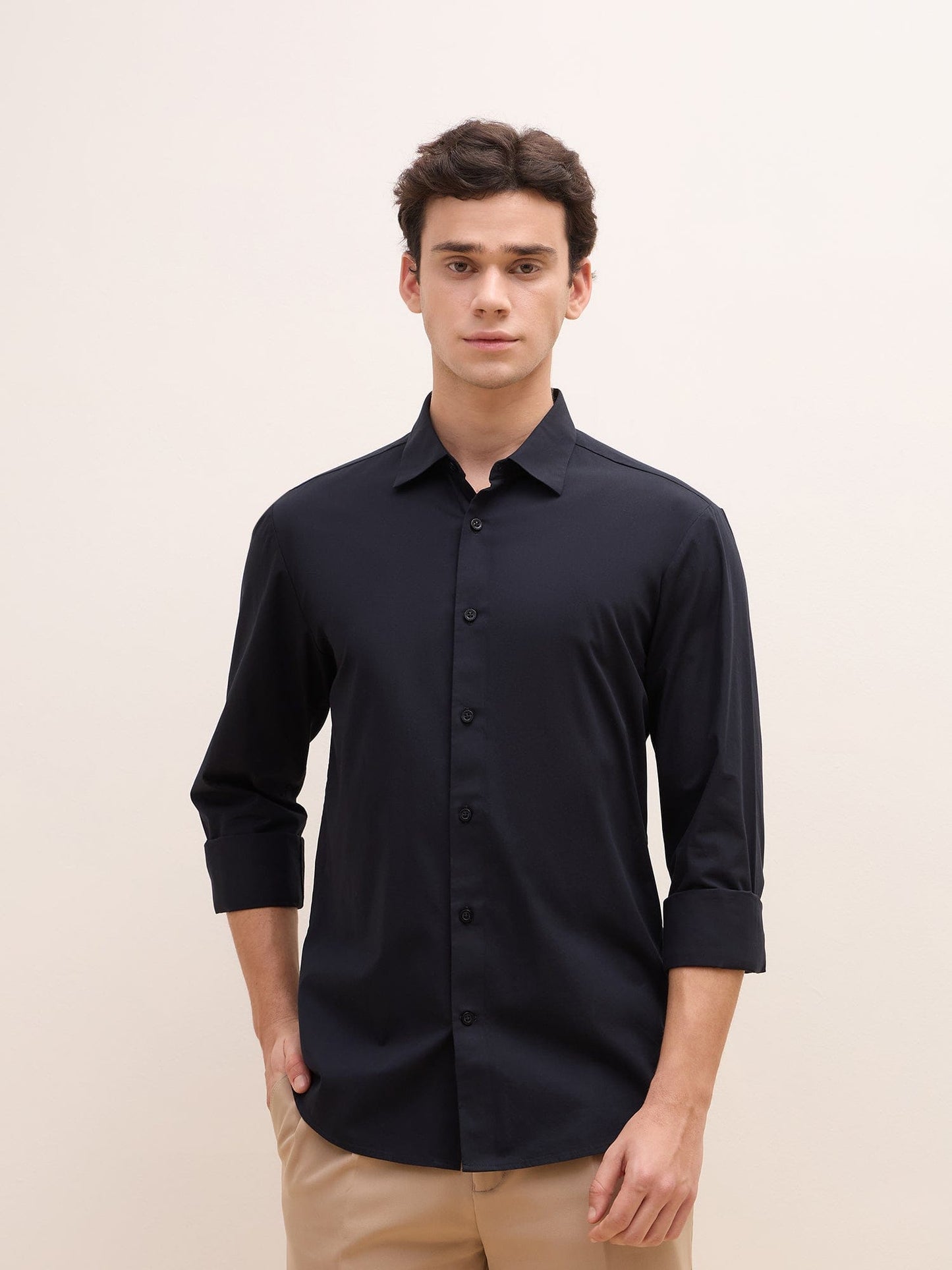 Iconic Men Black Solid Collar Shirt