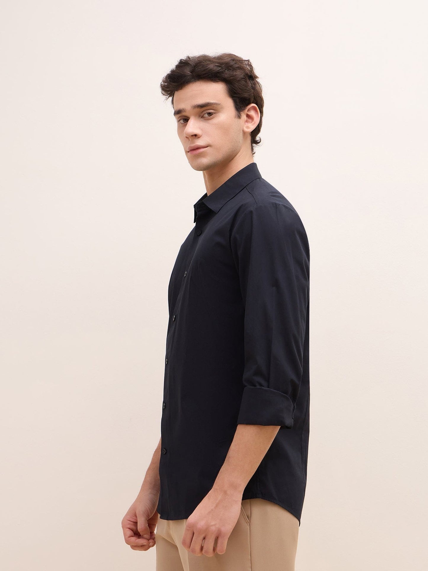 Iconic Men Black Solid Collar Shirt