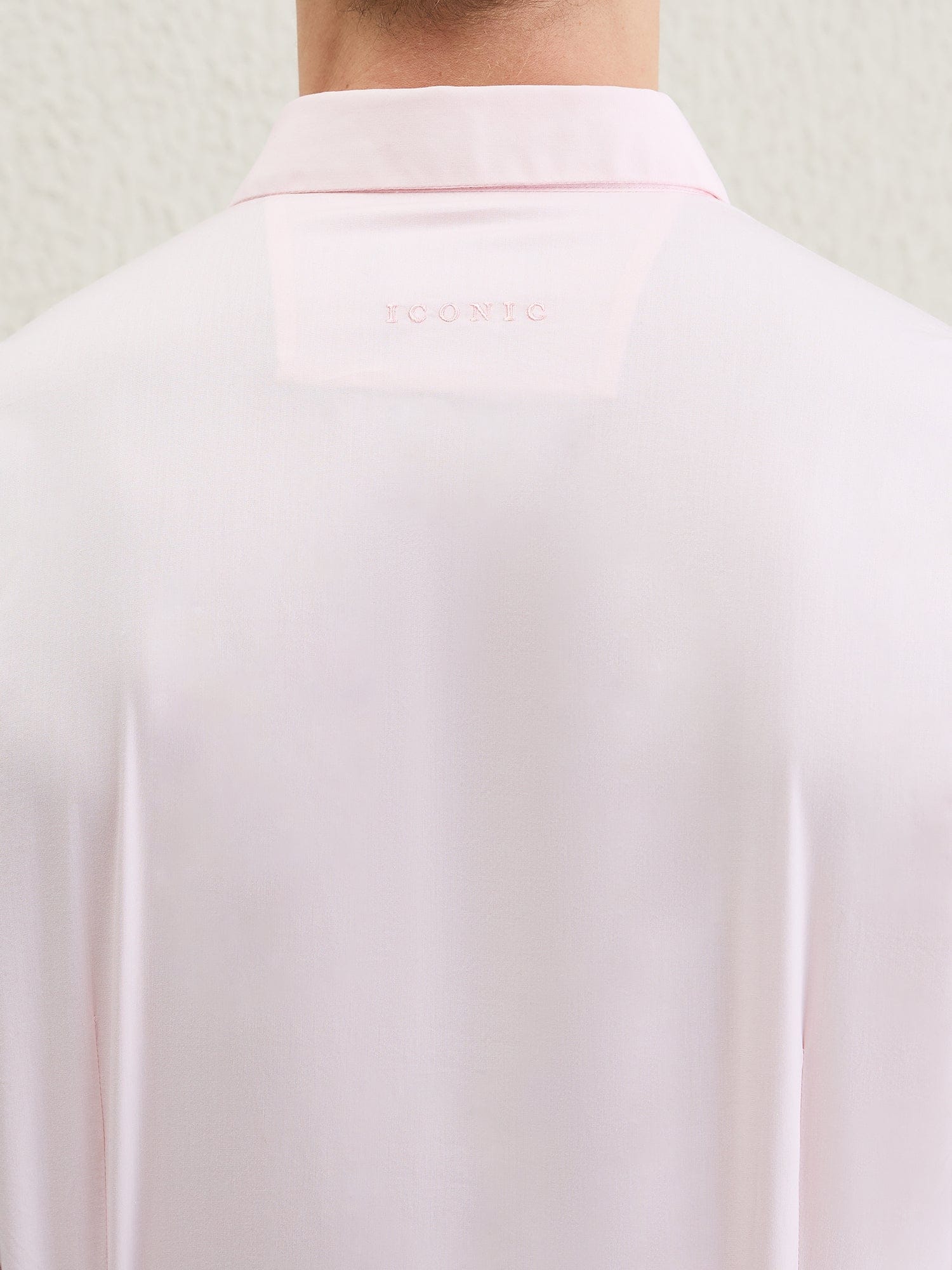 Shop Iconic Men Pink Solid Collar Shirt Online – Iconic India