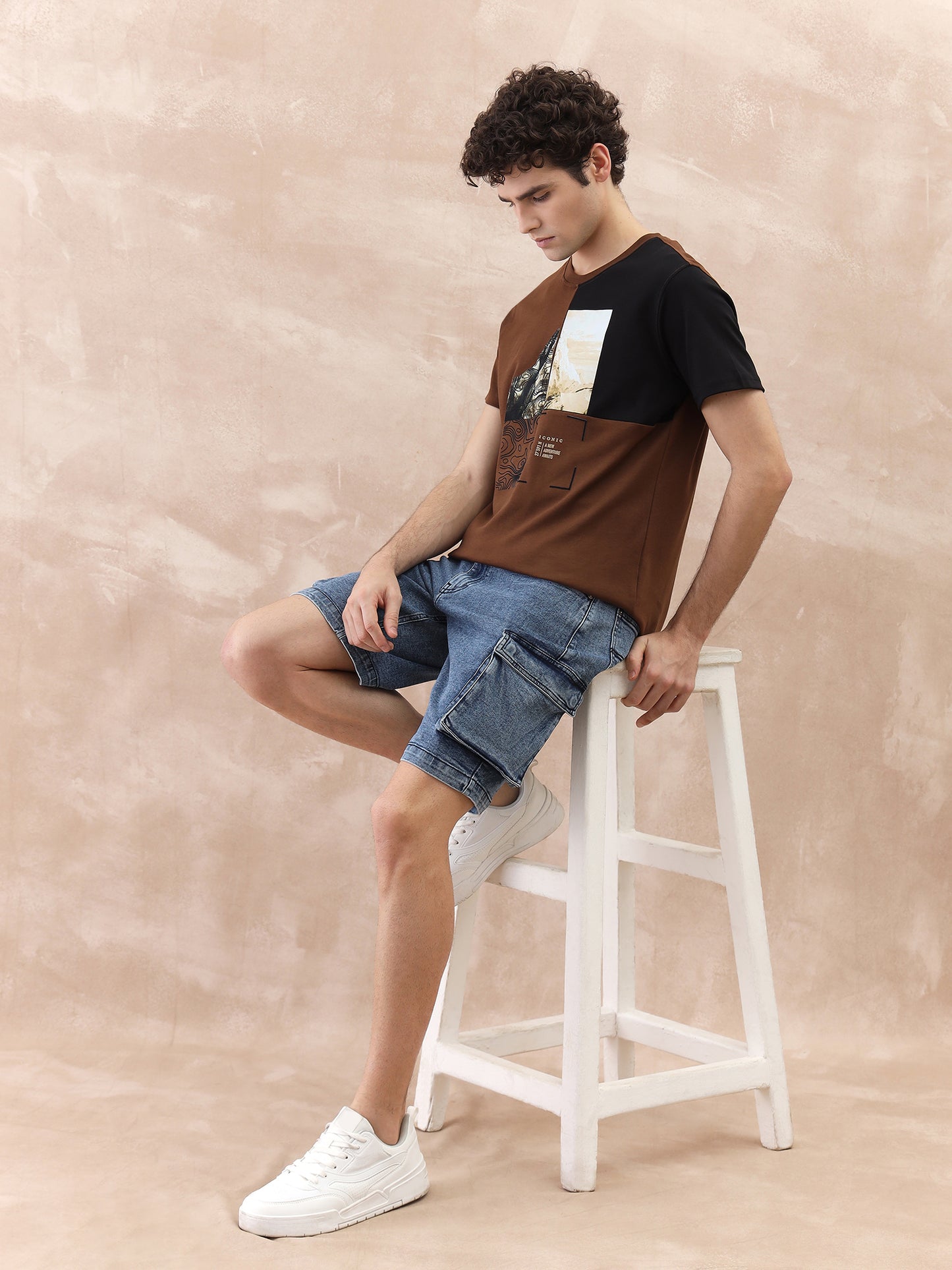 Iconic Men Blue Regular Fit Solid Shorts