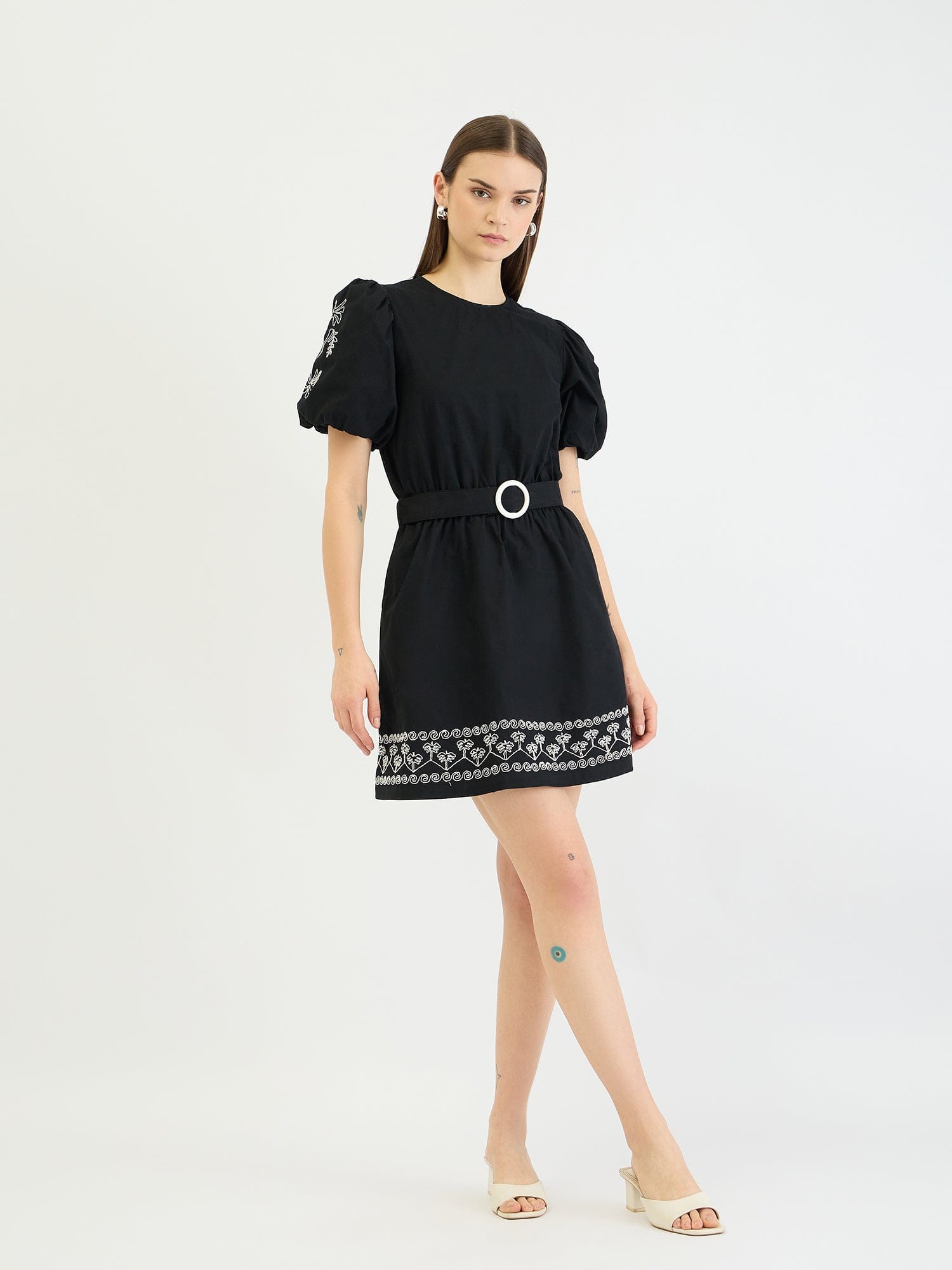 Elle Women Black Embroidered Round Neck Dress