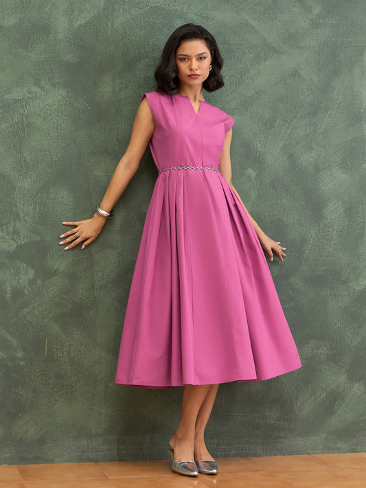 Iconic Women Purple Solid V-Cut Dress