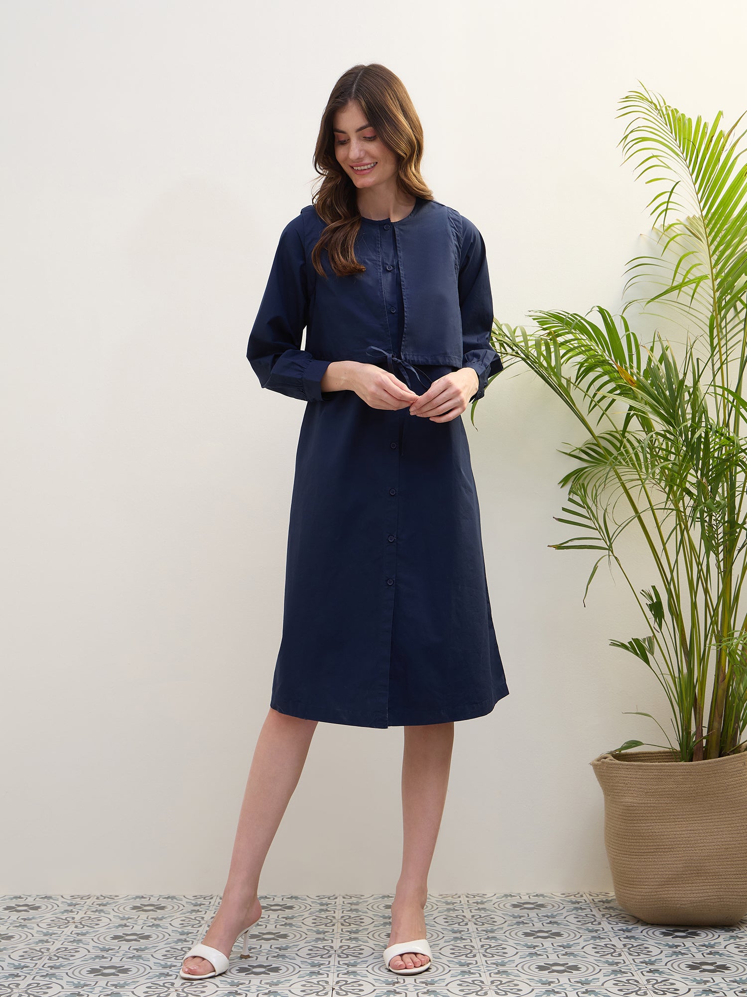 Iconic Women Blue Solid Round Neck Dress