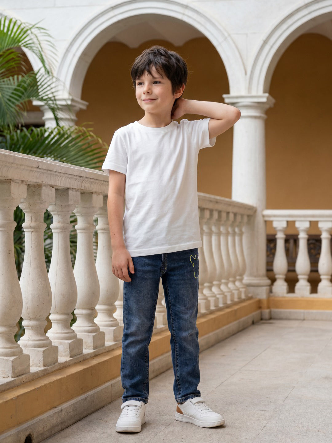 Blue Giraffe Kids Blue Straight Fit Solid Jeans