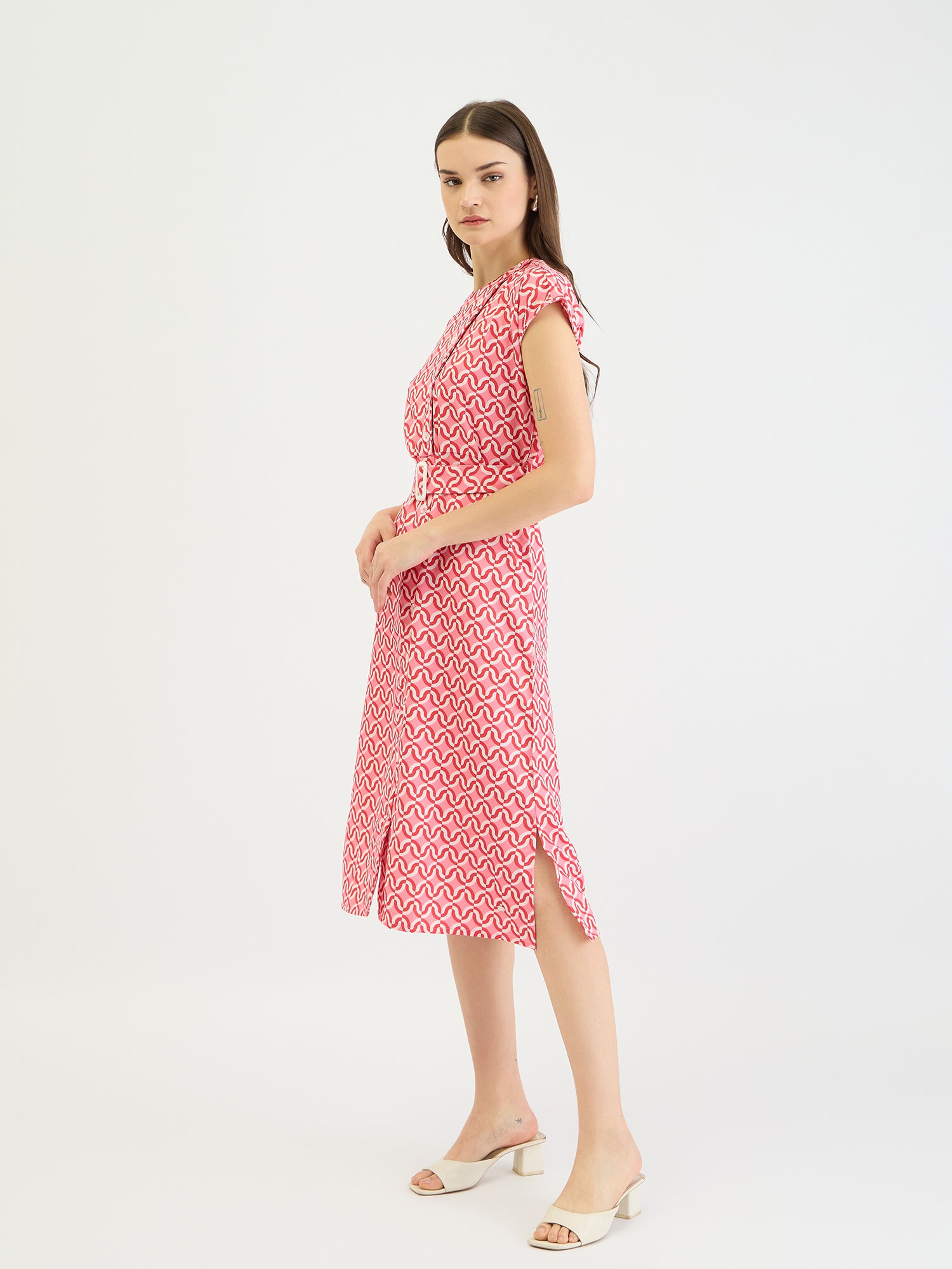 Elle Women Pink Printed Round Neck Dress