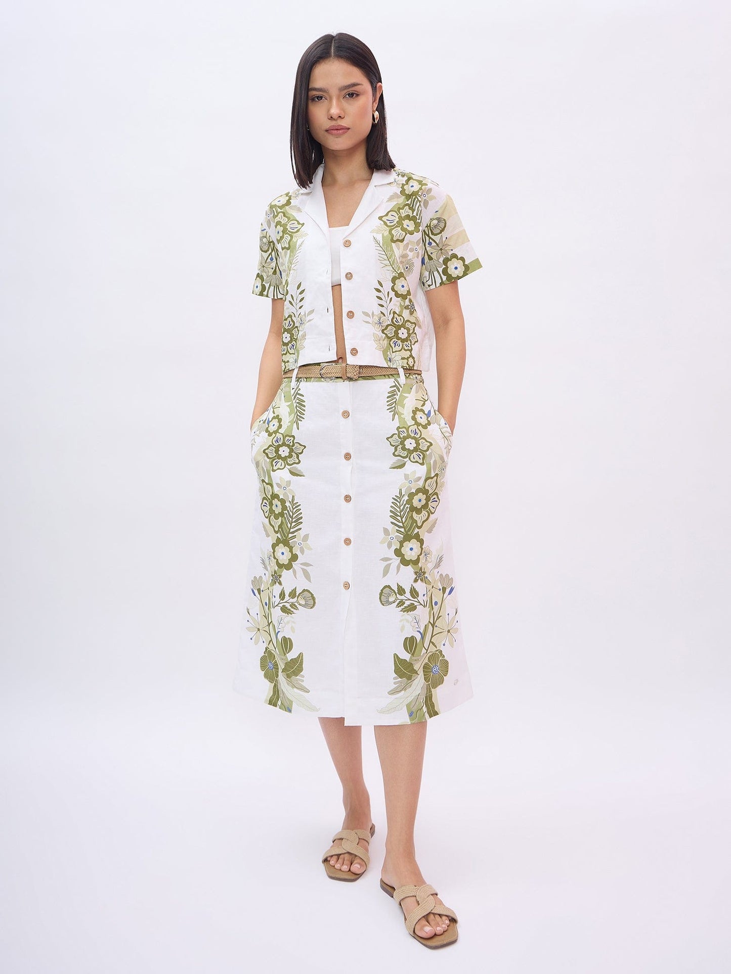 Elle Women White Relaxed Fit Printed Skirt