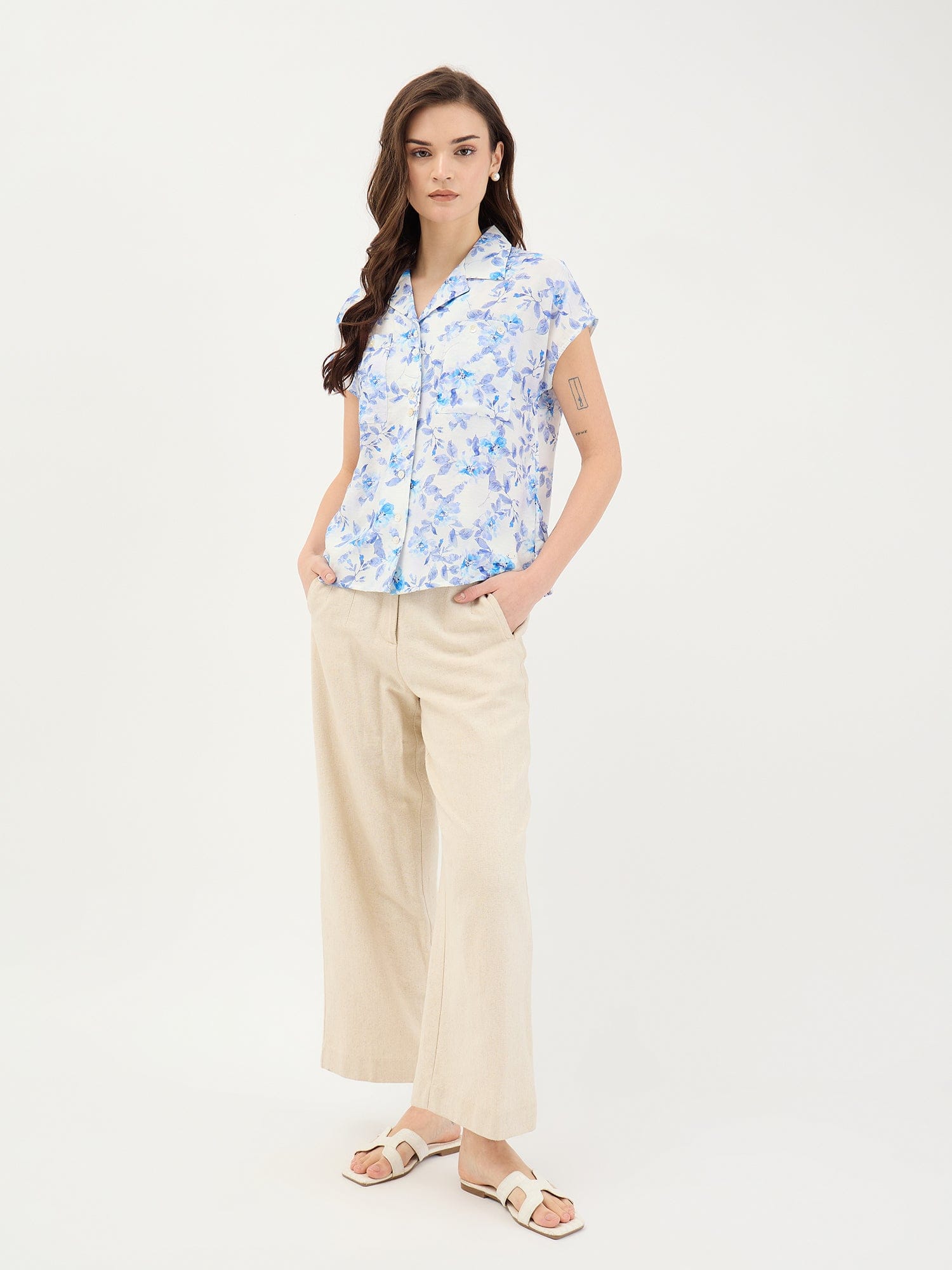 Elle Women Blue Printed Resort Collar Top