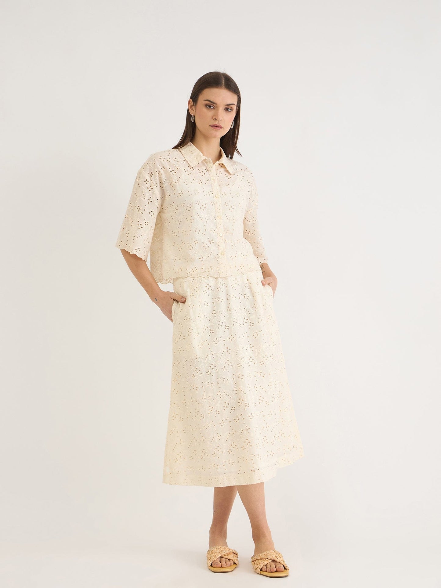 Elle Women White Schiffli Collar Top