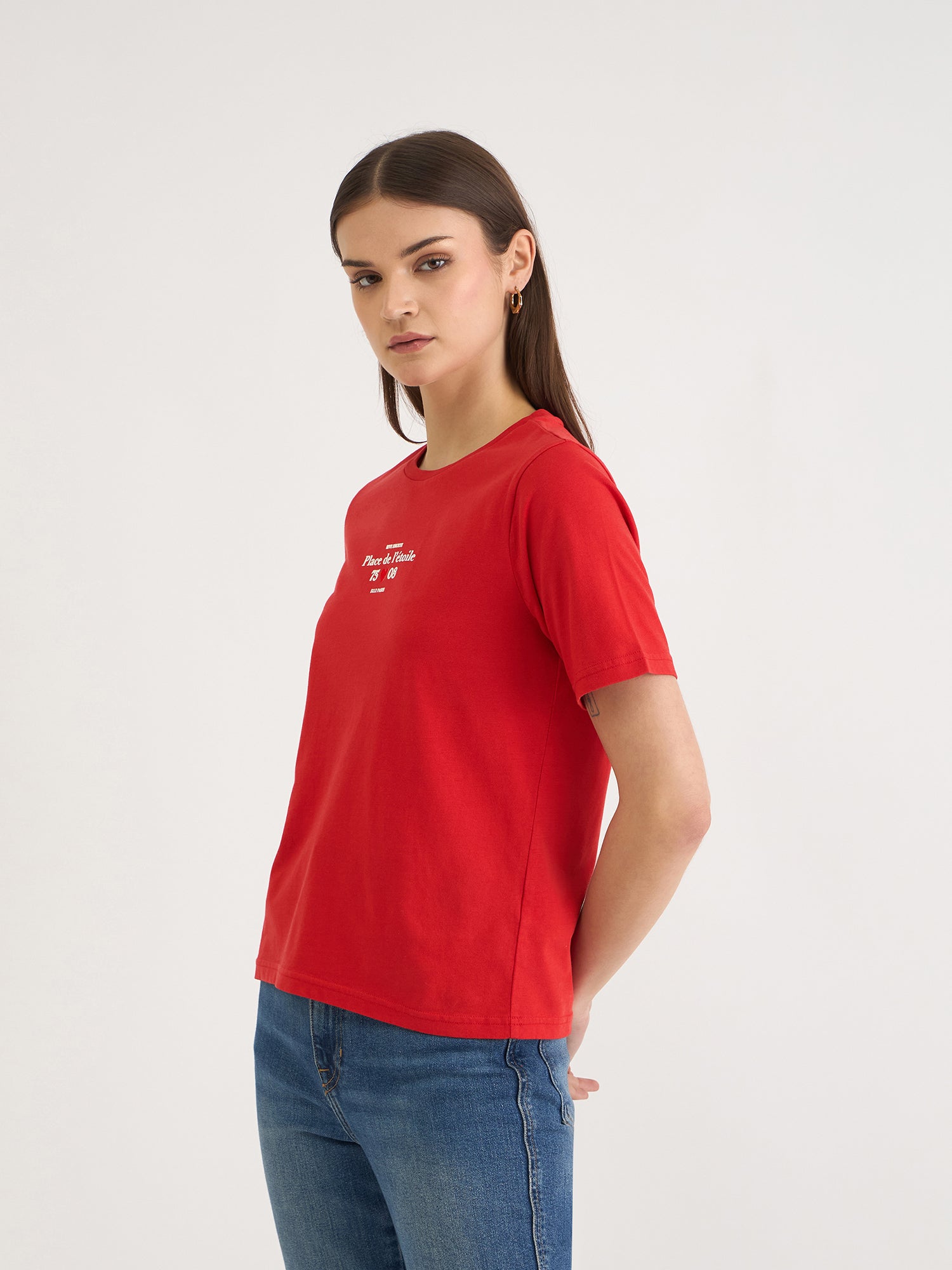 Elle Women Red Solid Crew Neck Tshirt