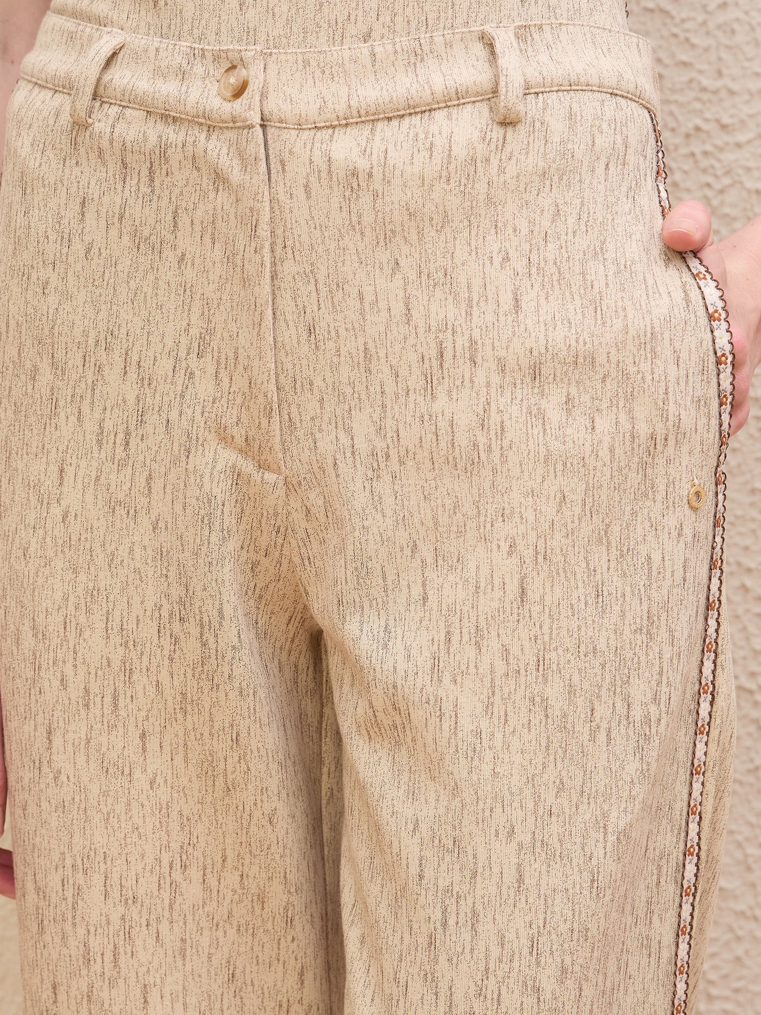 Iconic Women Beige Straight Fit Textured Trouser