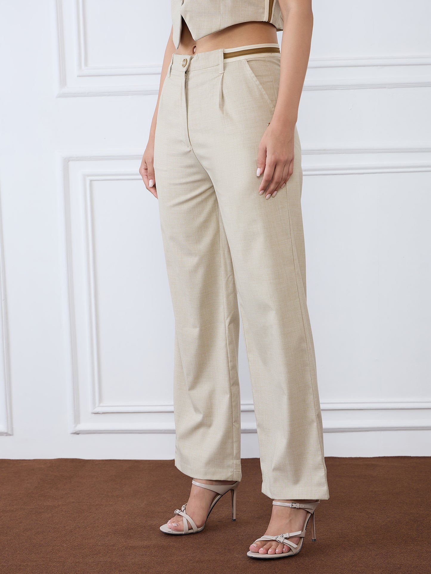 Iconic Women Beige Straight Fit Checks Trouser
