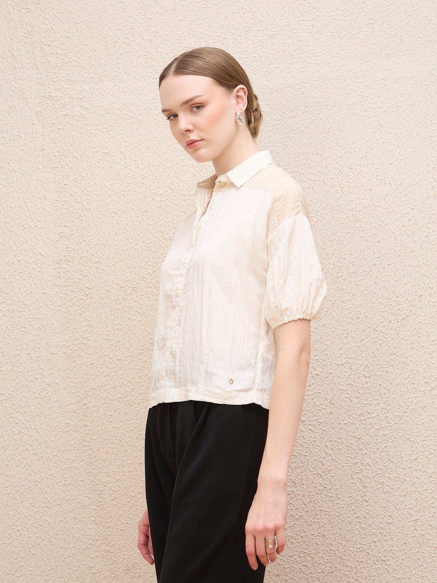 Iconic Women White Crinkled Collar Shirt