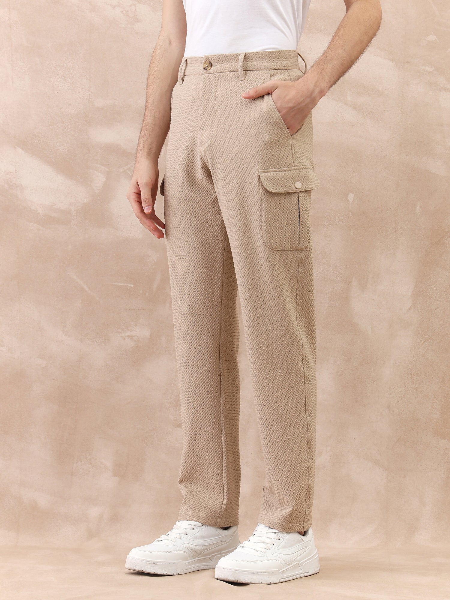 Iconic Men Beige Regular Fit Structured Cargo Trouser