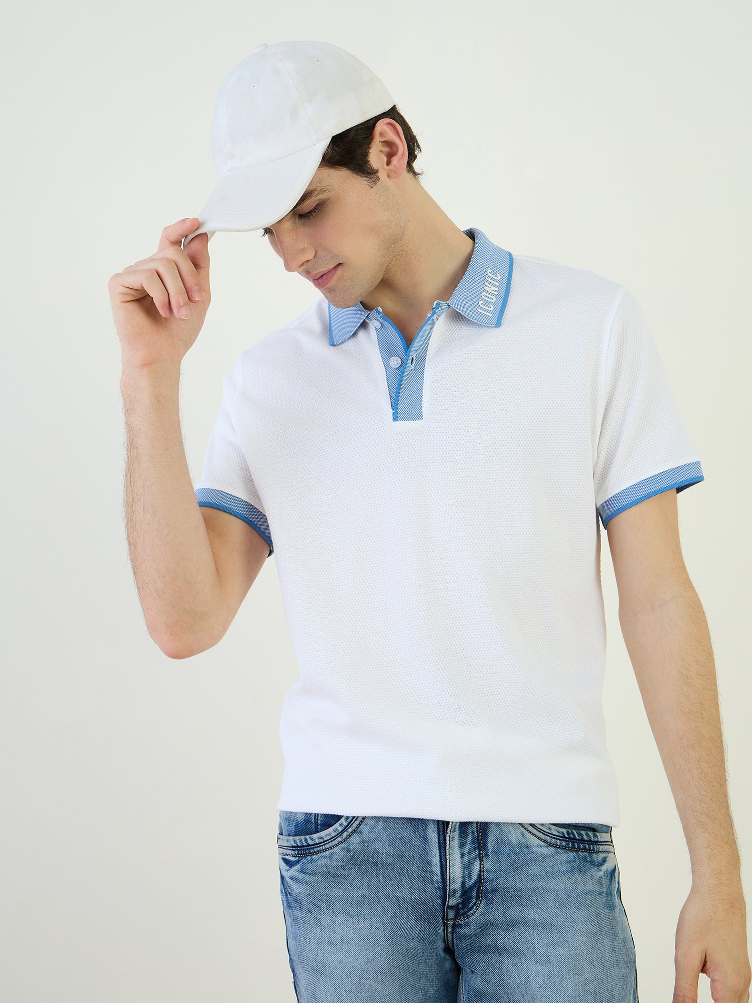 Iconic Men White Textured Polo Tshirt