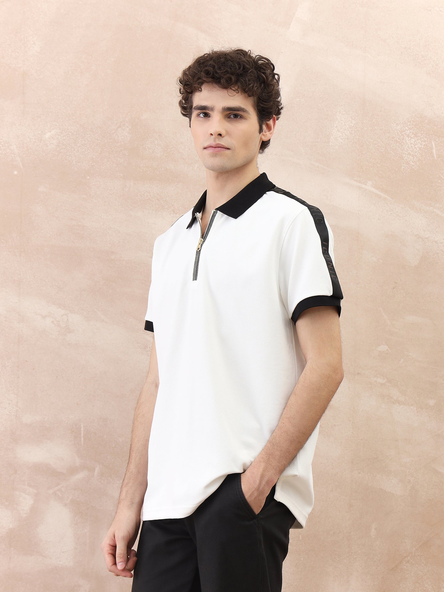 Iconic Men White Textured Collar Polo Tshirt