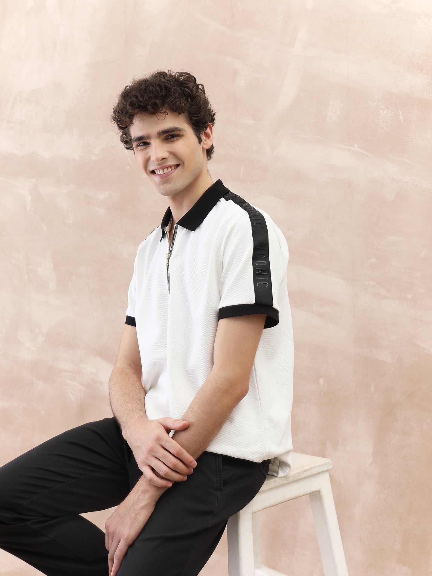 Iconic Men White Textured Collar Polo Tshirt