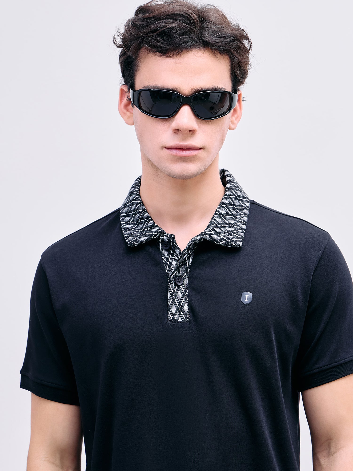 Iconic Men Black Solid Polo Tshirt