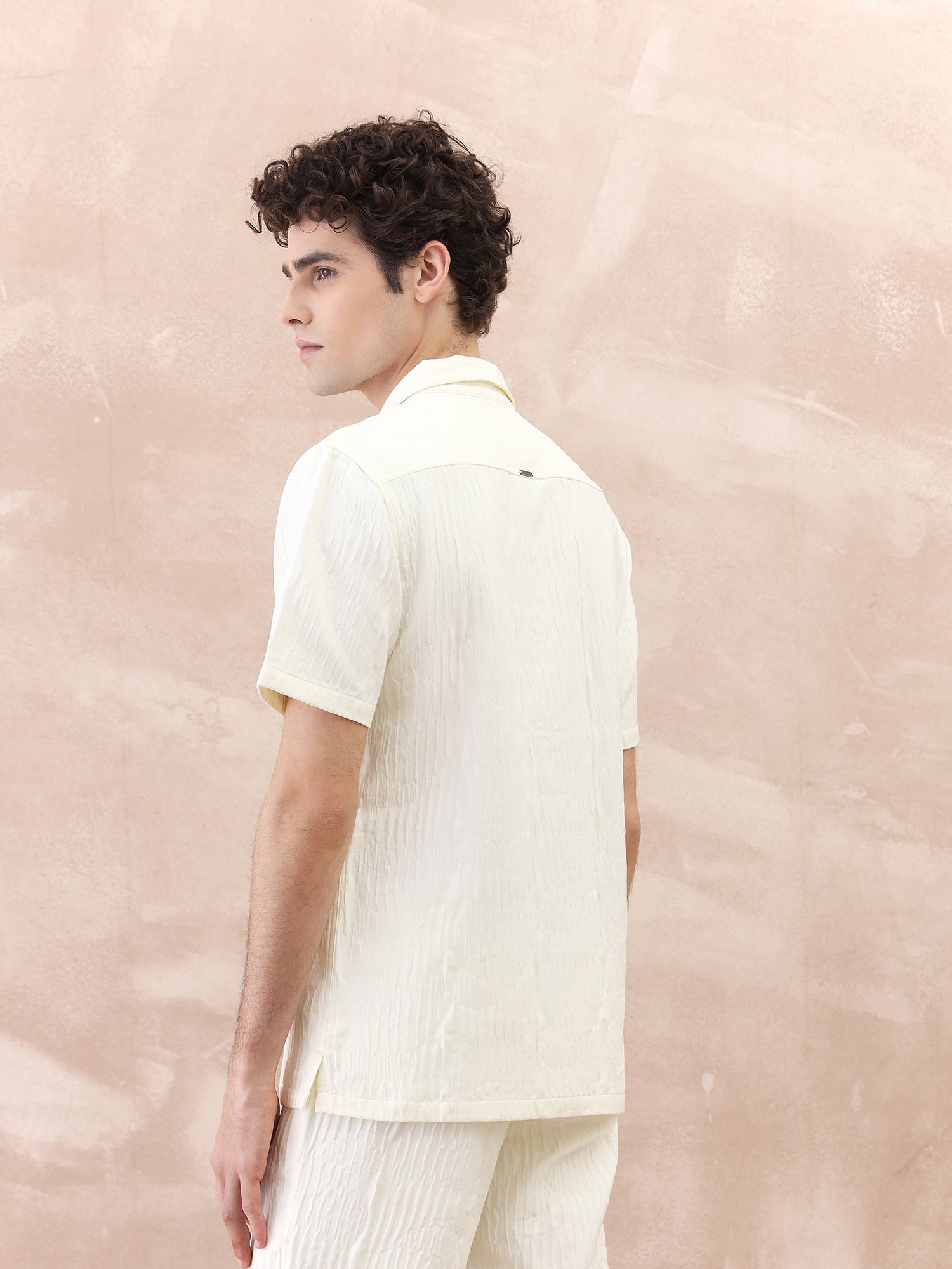 Iconic Men White Textured Resort Collar Shirt