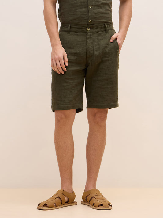 Iconic Men Green Regular Fit Solid Shorts