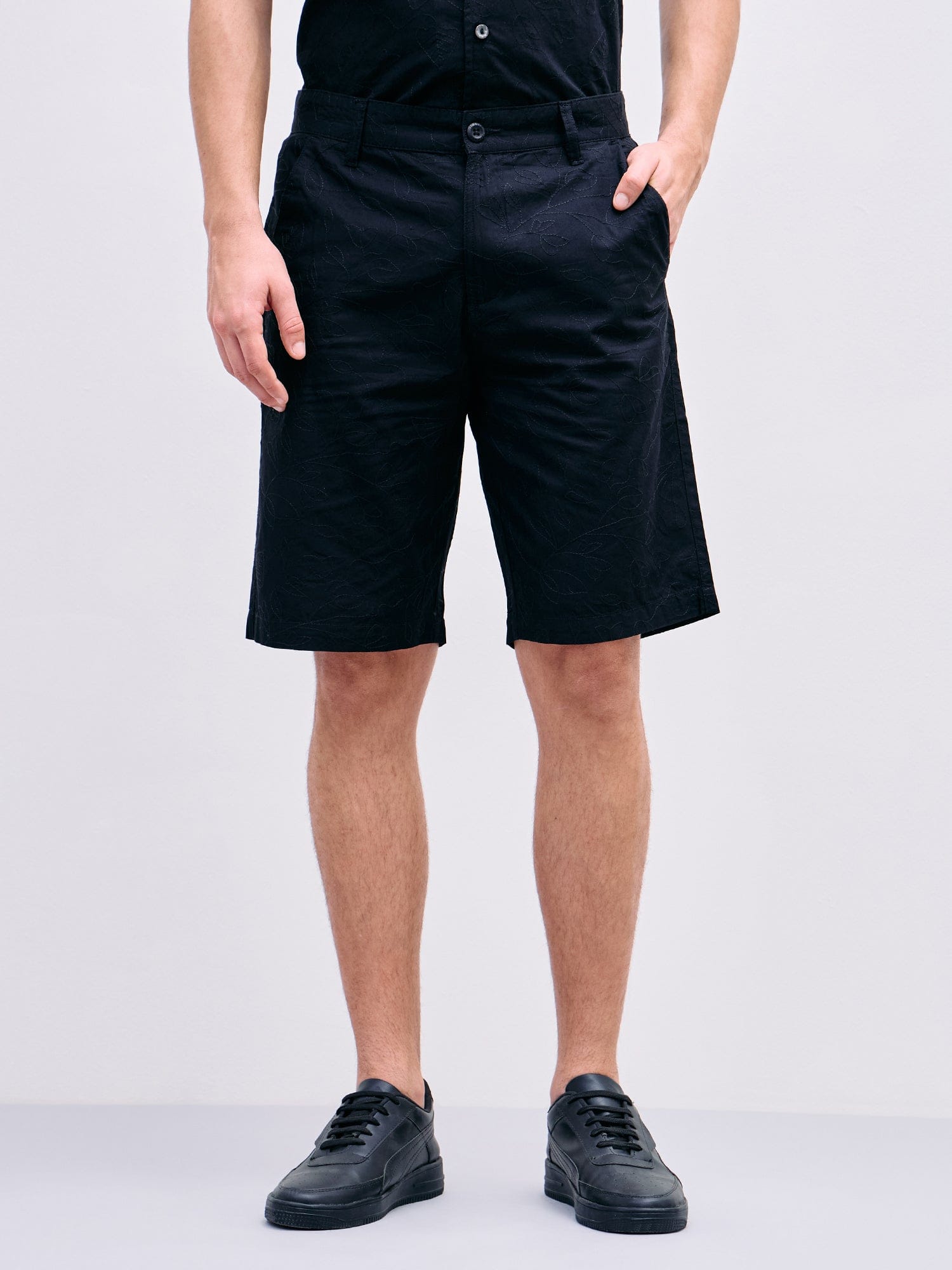 Iconic Men Black Regular Fit Textured Shorts