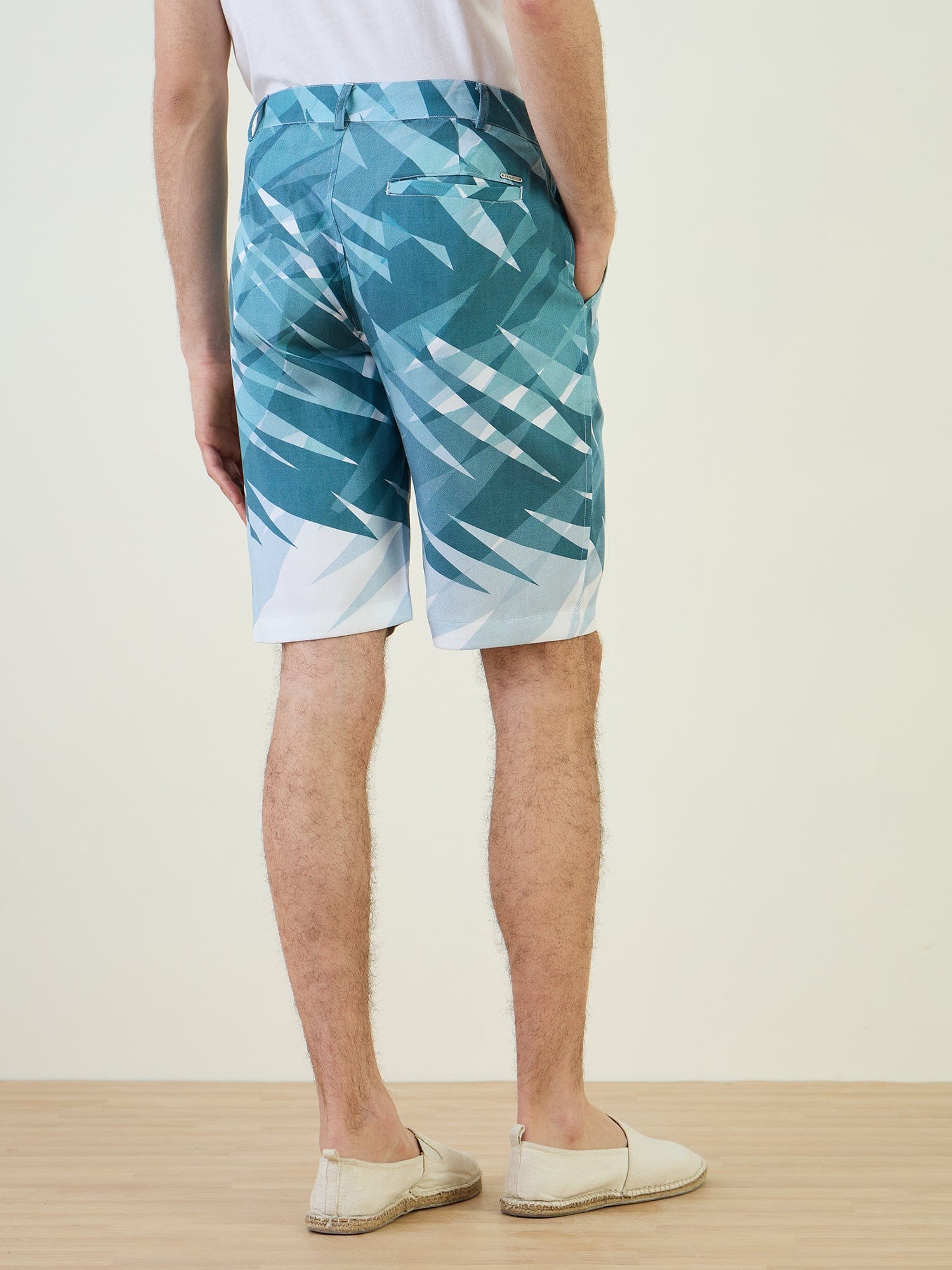 Iconic Men Blue Regular Fit Printed Shorts