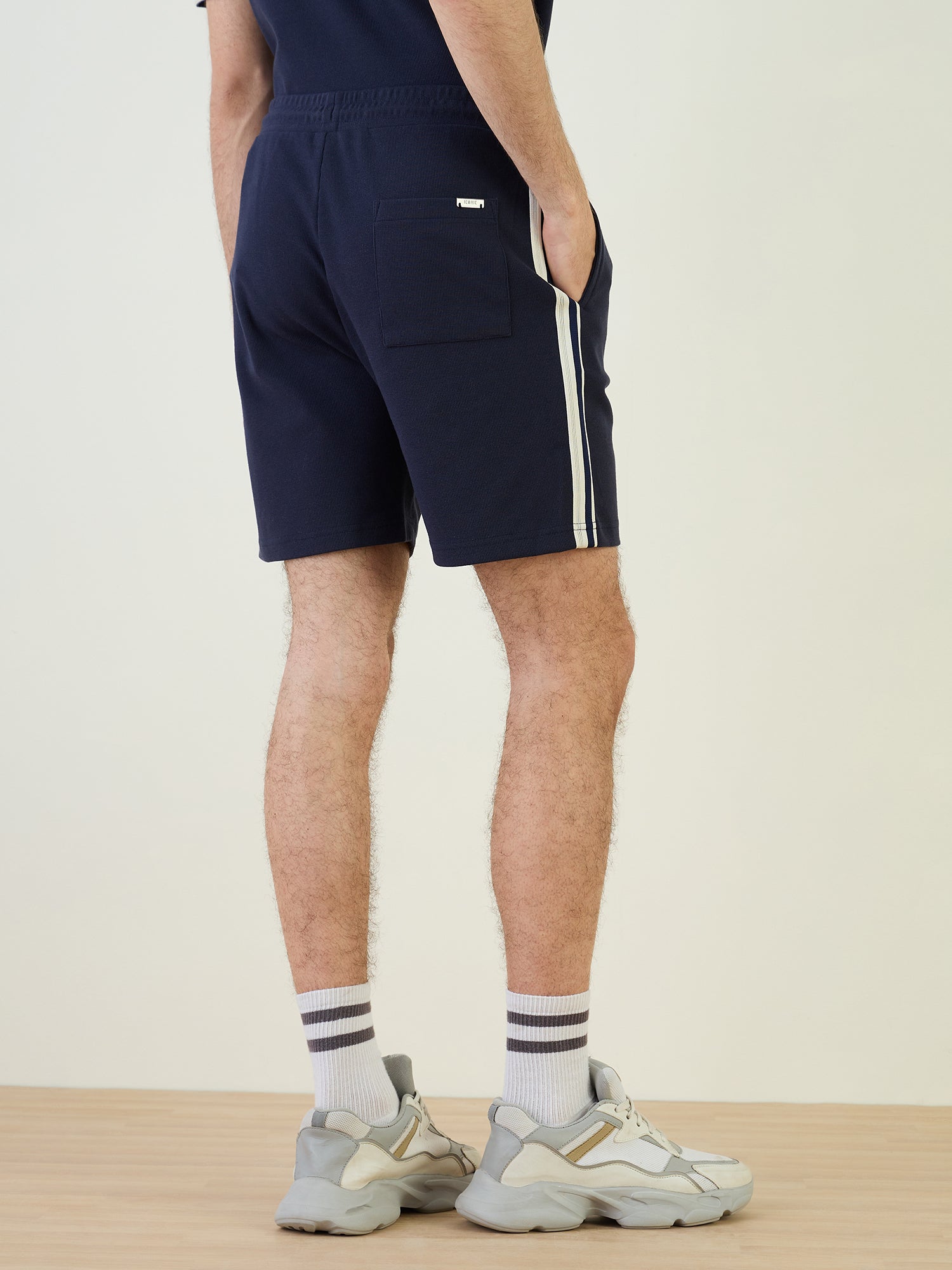 Iconic Men Blue Regular Fit Textured Shorts