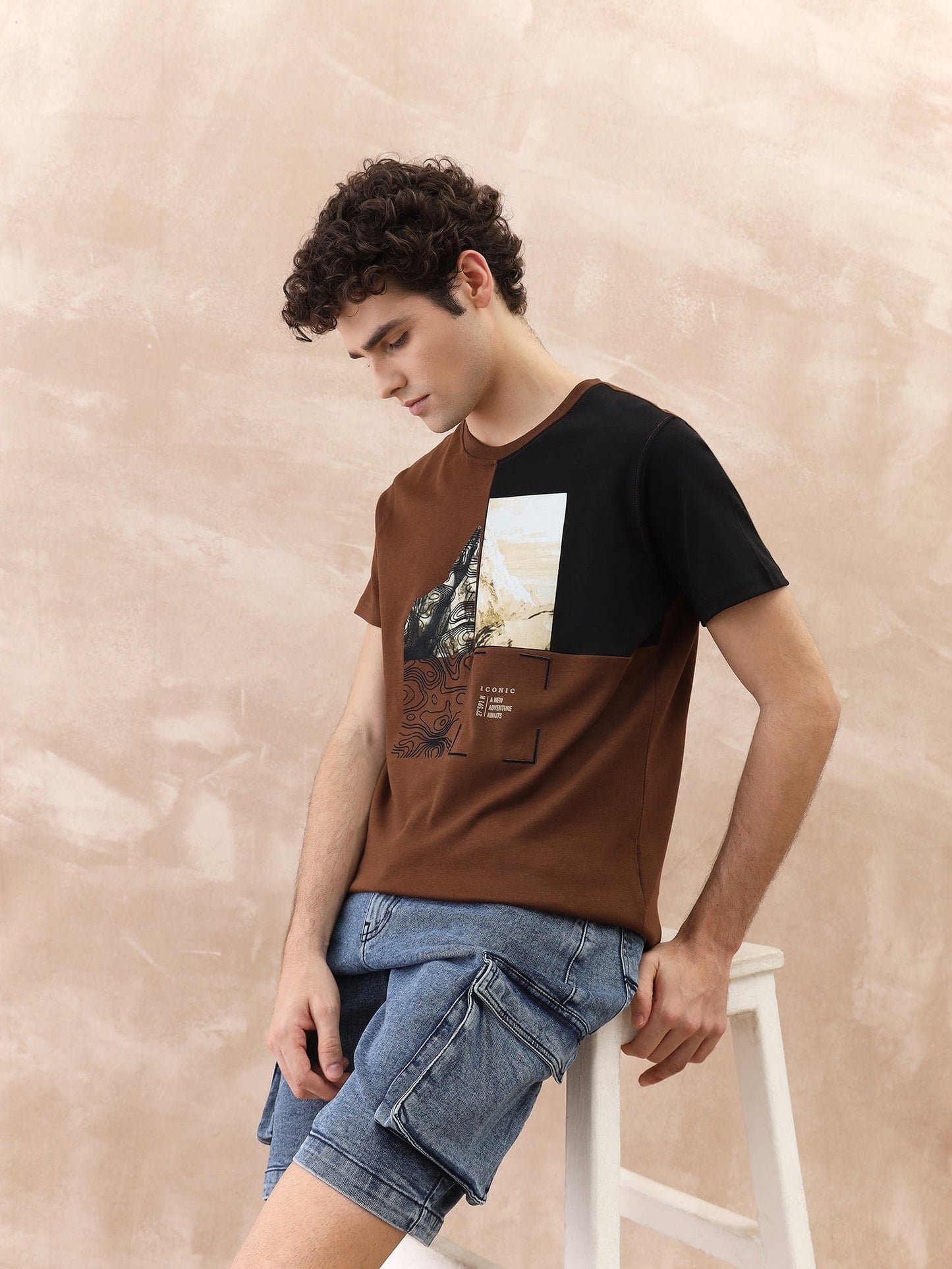 Iconic Men Brown Graphic Crew Neck Tshirt