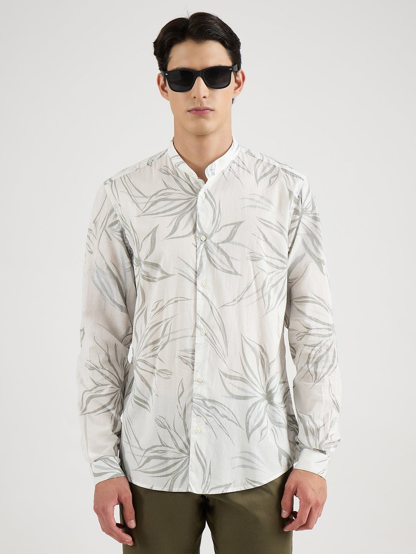Antony Morato Men Cream Printed Mandarin Collar Shirt