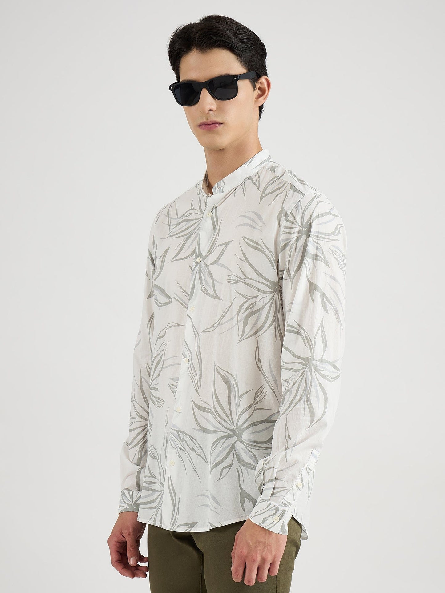 Antony Morato Men Cream Printed Mandarin Collar Shirt