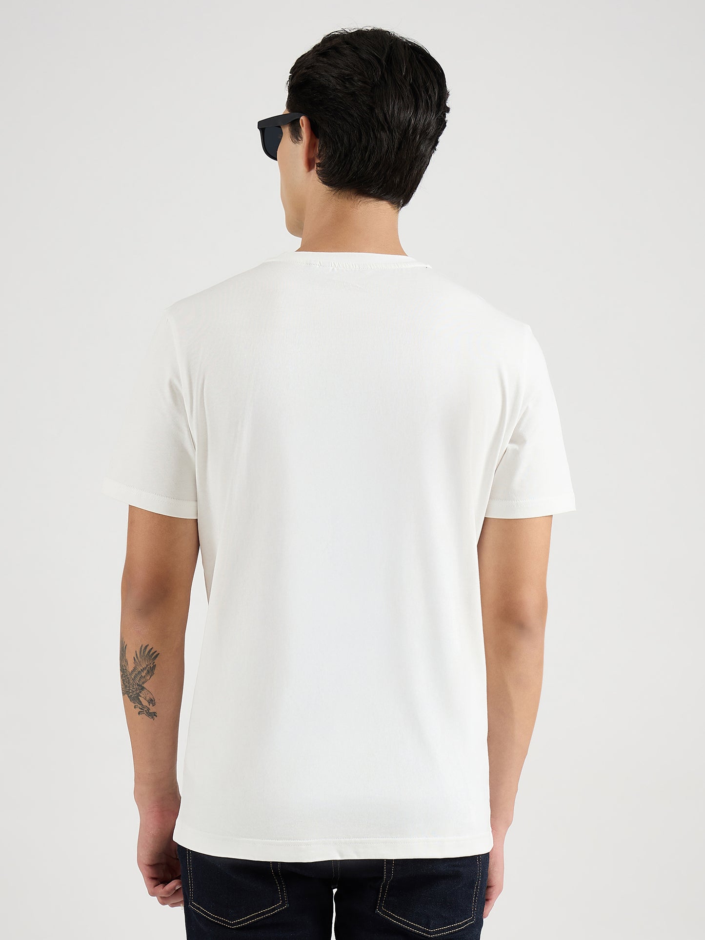 Antony Morato Men Cream Solid Round Neck Tshirt